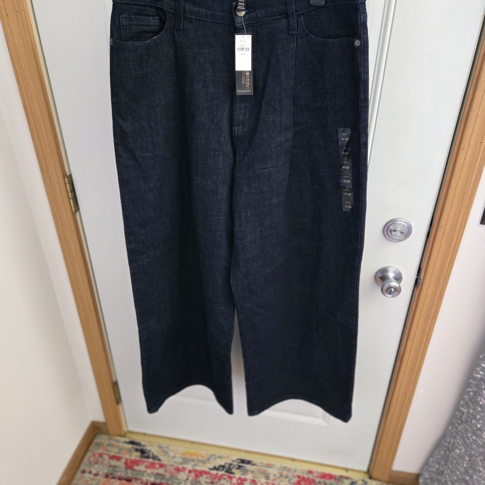 NWT Banana Republic Wide Leg Pleated Dark Rinse Jeans
